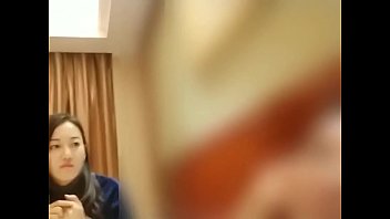 Толстяк отодрал пьяную проститутку от первого лица